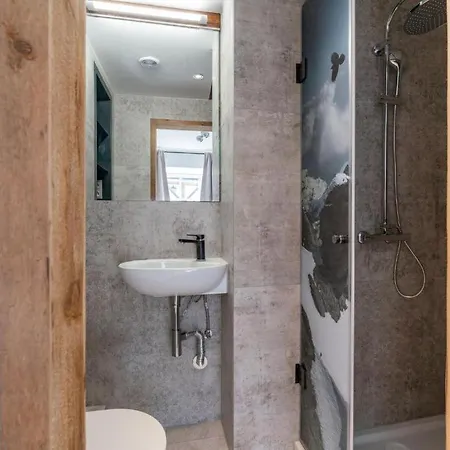Cozy With Sauna Near Ski Lifts - What'app - 0034-635-520-036 - For Reservations!! 아파트 *