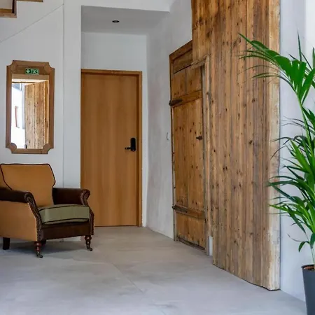 아파트 Cozy With Sauna Near Ski Lifts - What'app - 0034-635-520-036 - For Reservations!!