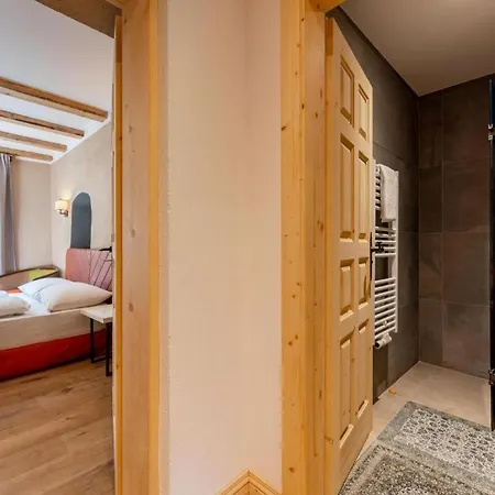 Cozy With Sauna Near Ski Lifts - What'app - 0034-635-520-036 - For Reservations!! 아파트 *